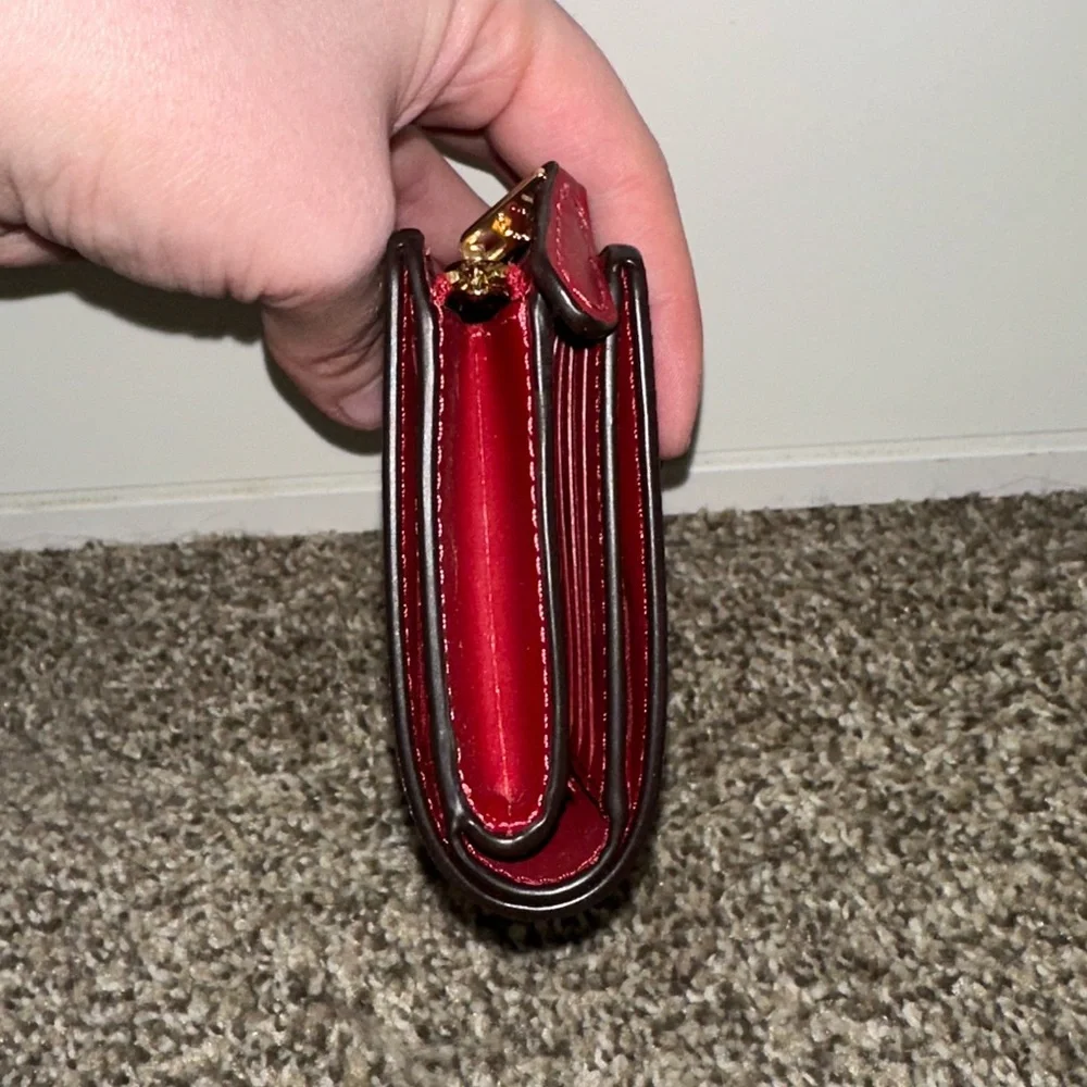 Coach Medium Corner Zip Wallet - Picture 6 of 10